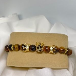 Brown stone volcanic crown bracelet